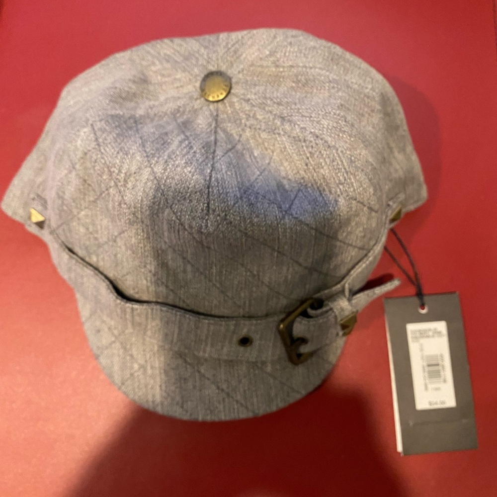Armani Exchange Quilted Gray Cap with Buckle, unisex